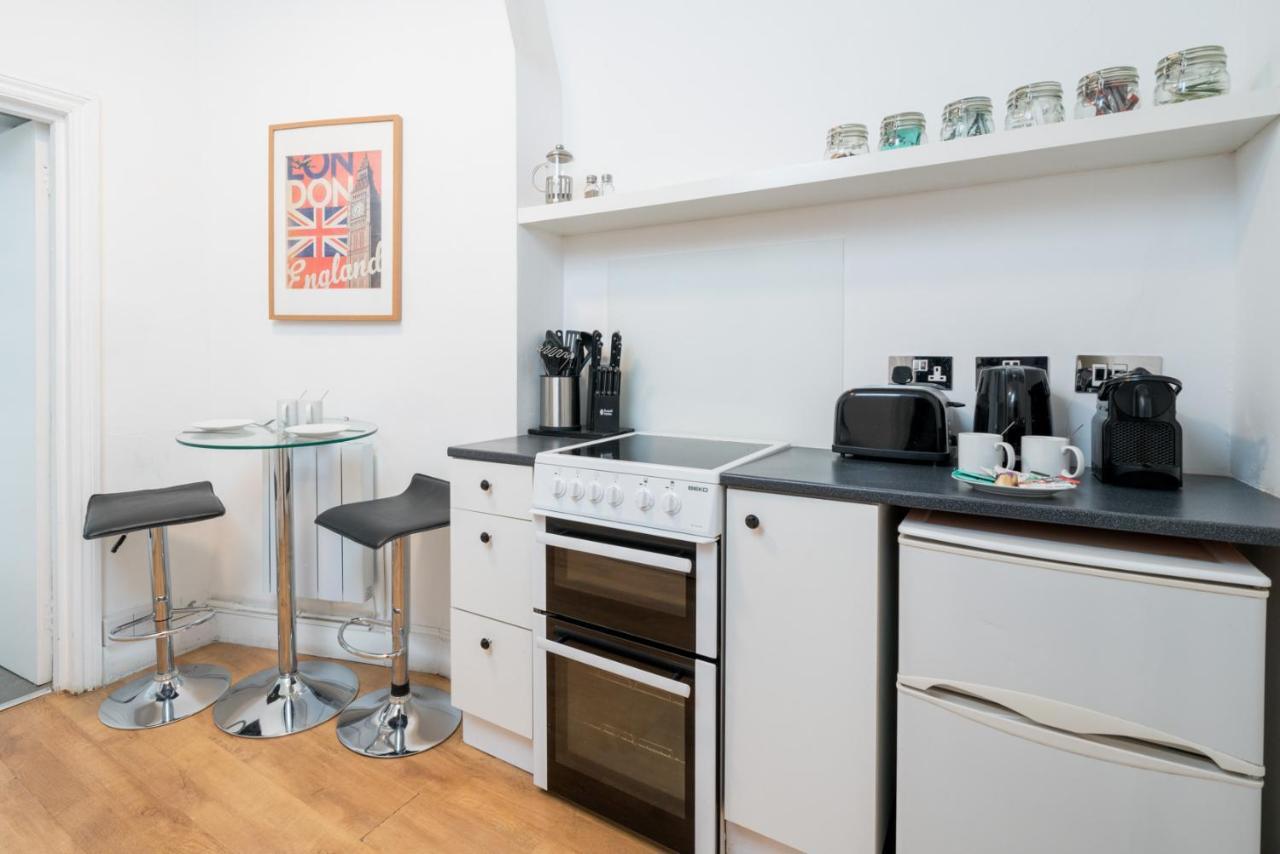 Soho & Covent Garden Apartment, Sleeps 3 Лондон Экстерьер фото